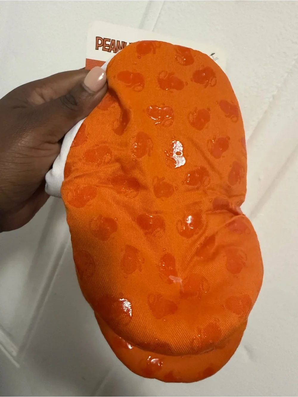 Peanuts Orange and White 'Sweater Weather' Dog Oven Mitt